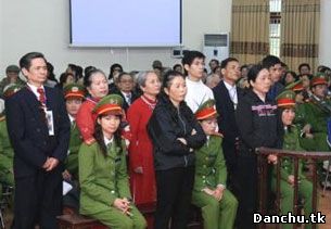 8 giáo dân giáo xứ Thái Hà được xử công khai